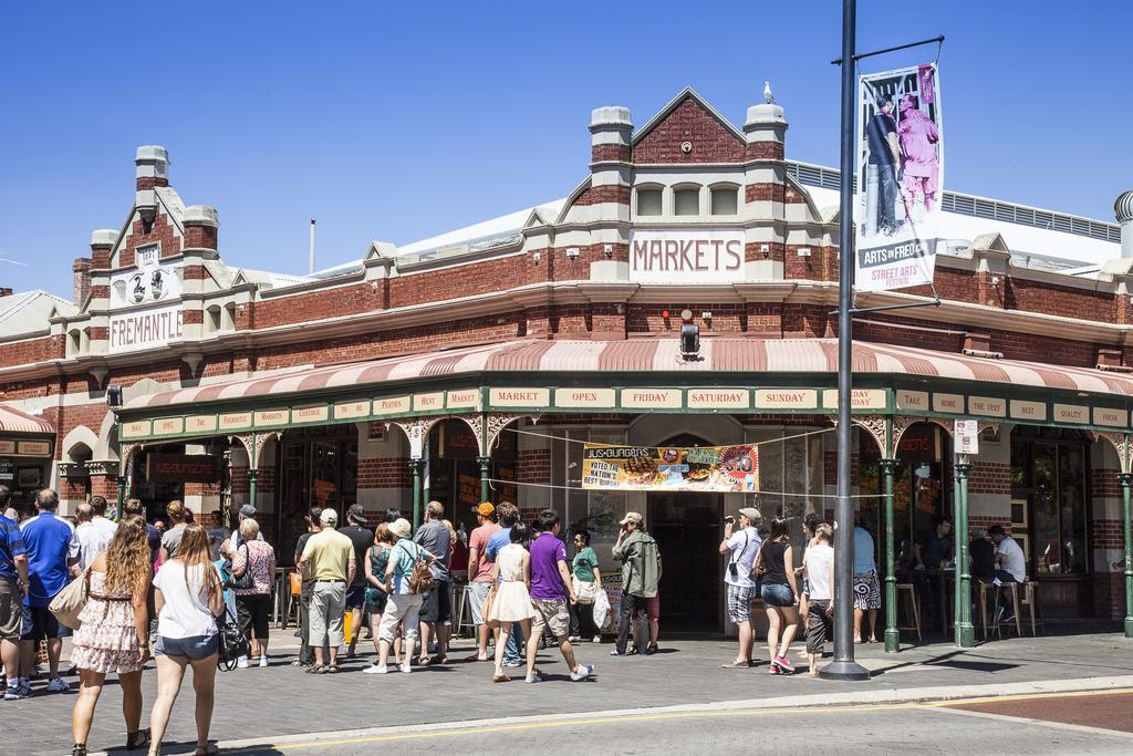 Gallery Serviced Apartments Fremantle Exterior photo