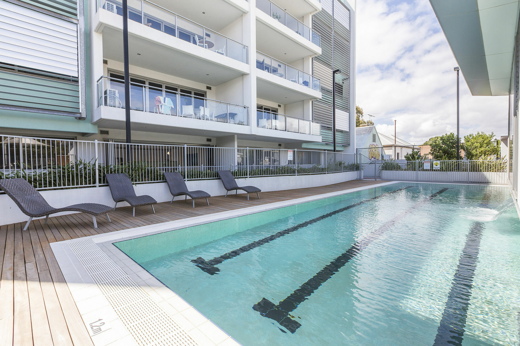 Gallery Serviced Apartments Fremantle Exterior photo